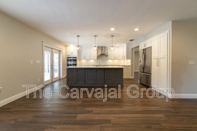 Building Photo - 1432 Bella Coola Dr