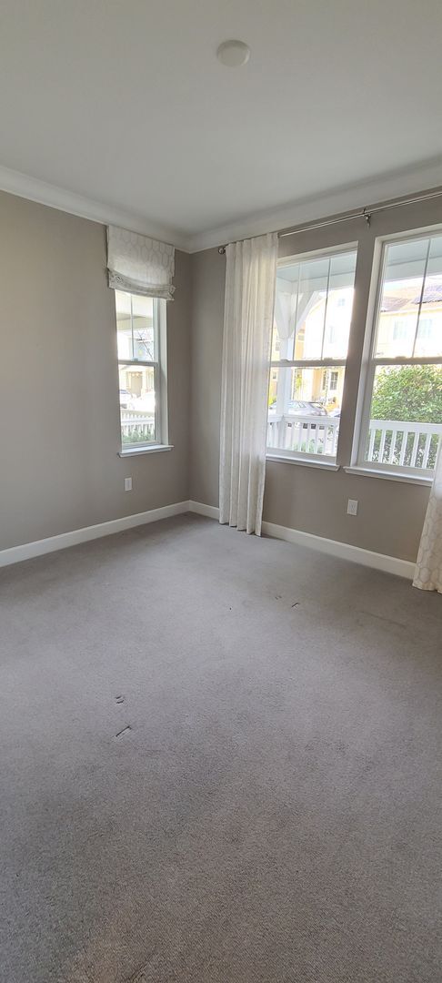Building Photo - Gorgeous 4 Bedroom Model Home in the Cannery