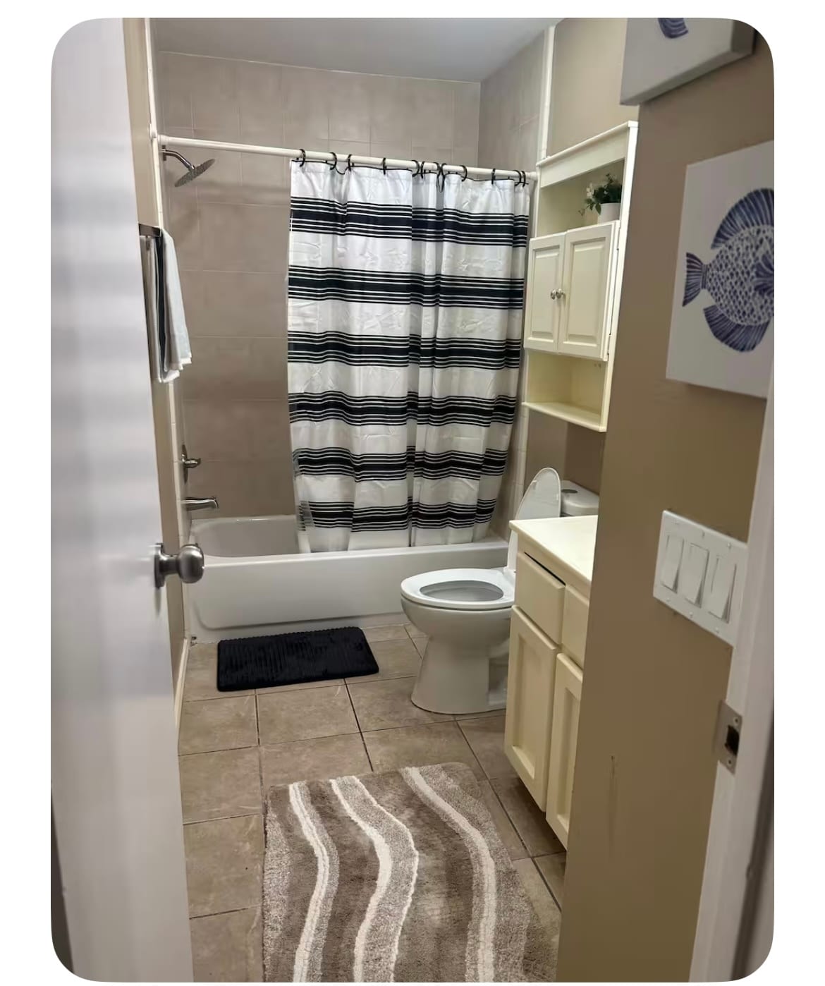 Guest Bathroom - 605 E Upas Ave
