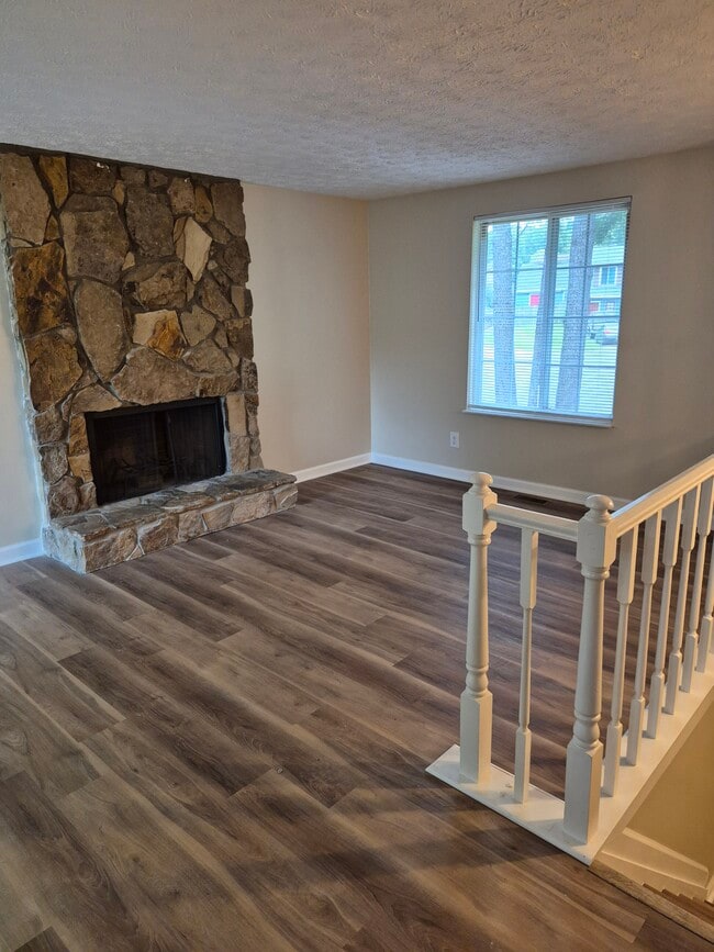 Building Photo - 2282 Blacksmith Ct