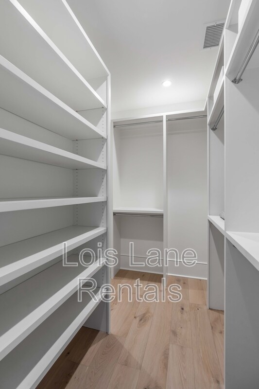 Building Photo - 507 McCants Dr