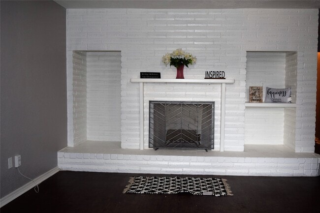 Primary Photo - 15406 Willview Rd