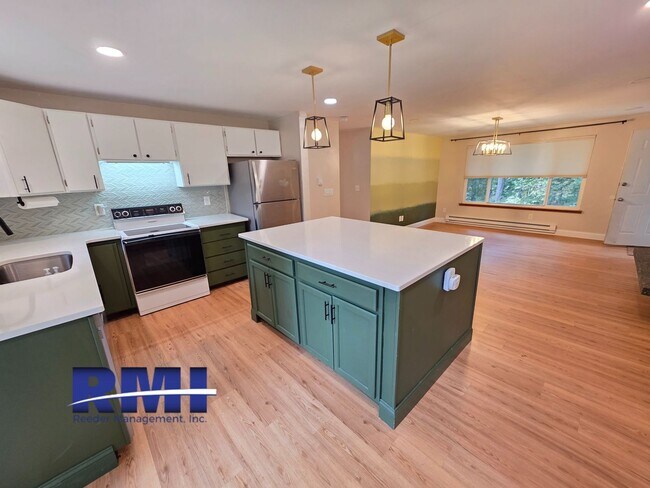 Building Photo - 9805 Lilly Pond Ln SW