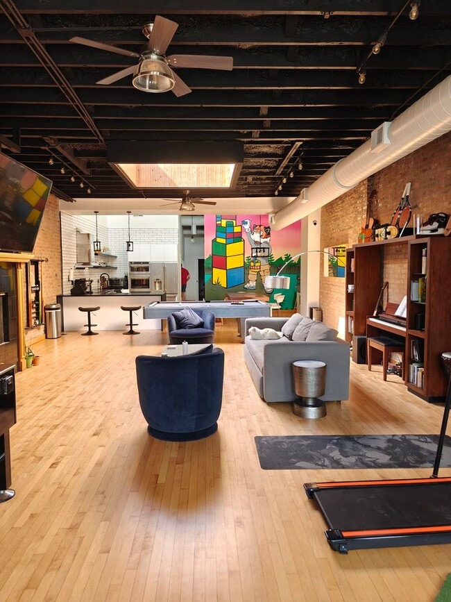 Building Photo - BEAUTIFUL 3BD/3BTH single family home for rent!