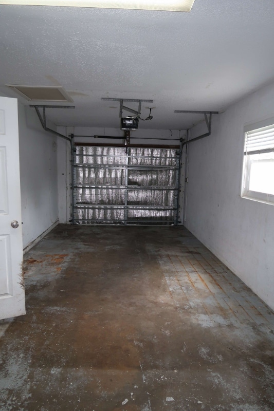 Building Photo - 6408 1st Ave E