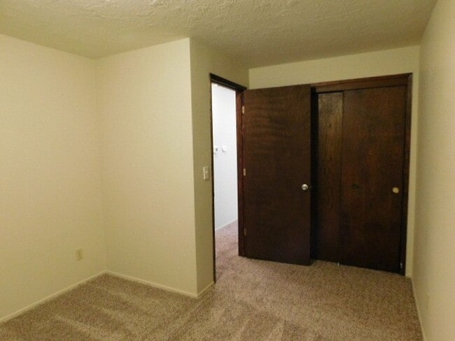 Building Photo - 3Bd/2Ba Single Story House - Available Soon!
