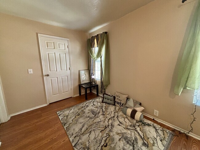 Building Photo - 23631 Twisting Falls Dr