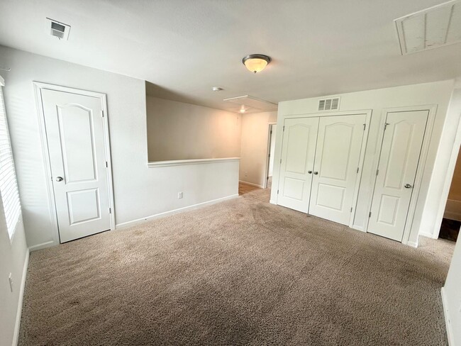 Building Photo - 8407 Highgate Dr