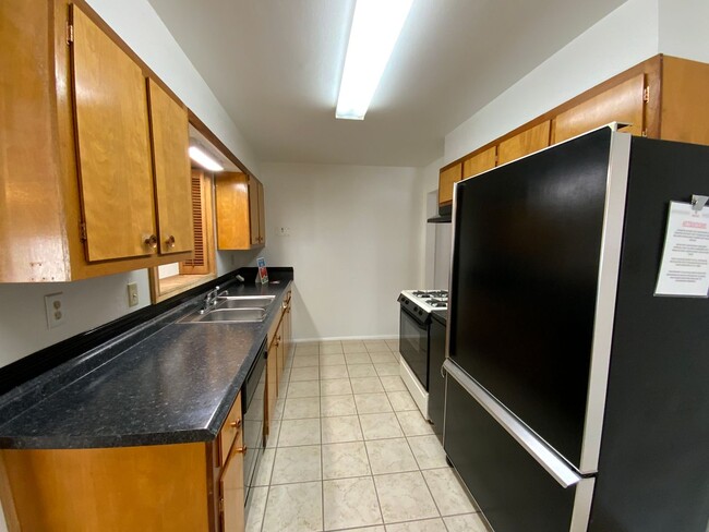 Building Photo - 3 Bedroom Single Story Home Available Near Eubank Blvd NE & Indian School Rd NE!