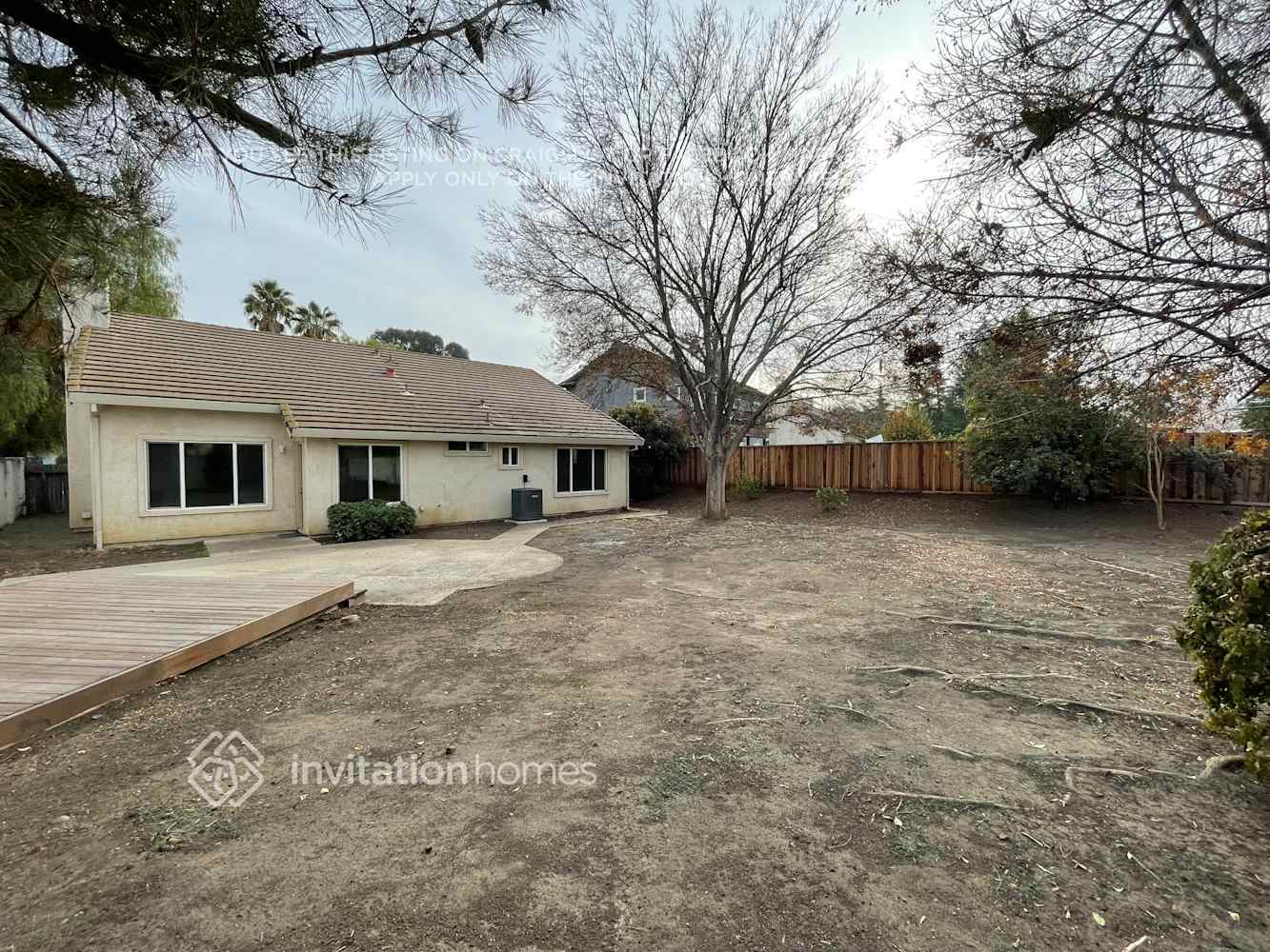 Building Photo - 5000 Mesa Ridge Dr