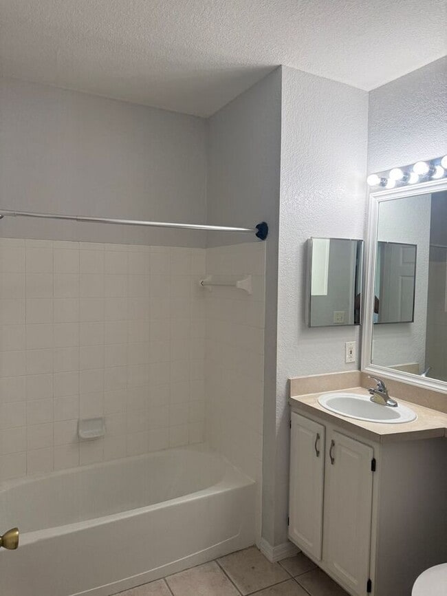 Building Photo - Condo in Legacy Dunes, Kissimmee