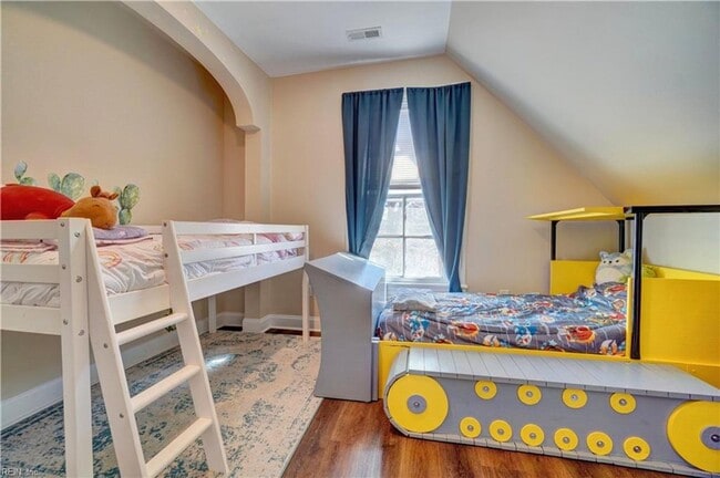 Building Photo - 314 Florida Ave