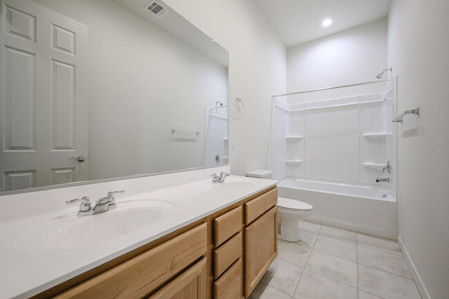 Building Photo - 25620 N 167th Dr