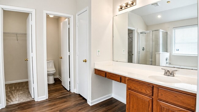Building Photo - 7543 Legacy Pines Dr