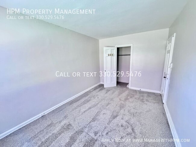 Building Photo - 3363 Warrensville Center Rd