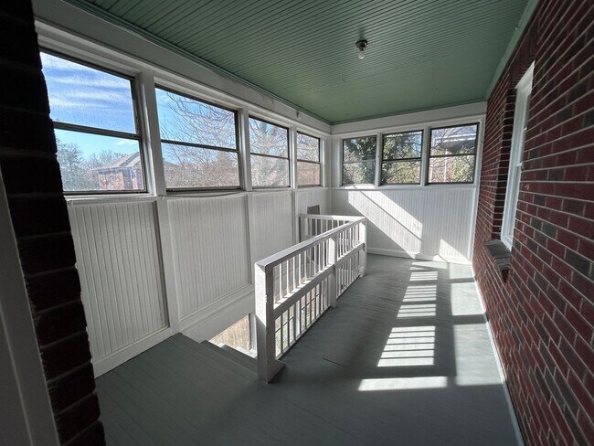 Building Photo - 2 Blocks from Grandin Village - Immaculate...