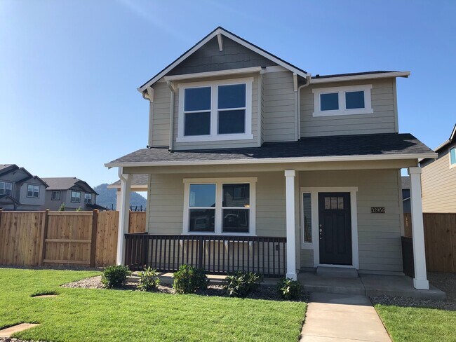Primary Photo - Beautiful newer 4 bedroom house in Coburg!
