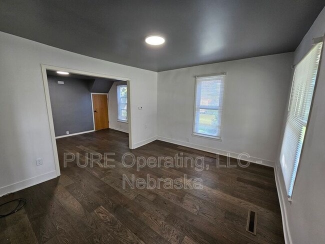 Building Photo - 1809 N 33rd St