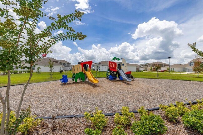 Building Photo - 1620 Marksman Rd