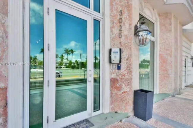 Building Photo - 3025 Indian Creek Dr