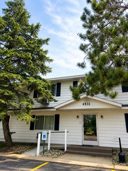 Building Photo - 4531 Mormon Coulee Rd