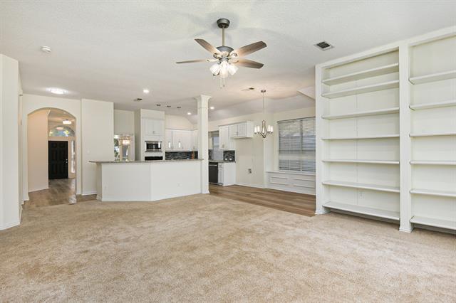 Building Photo - 9005 Trails Edge Dr