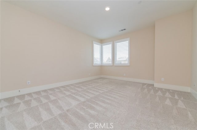 Building Photo - 60 Ray