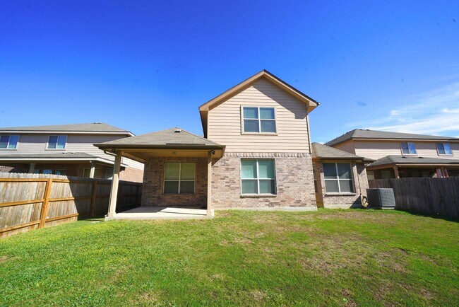 Building Photo - Immaculate Rental Now Available in Cibolo!...