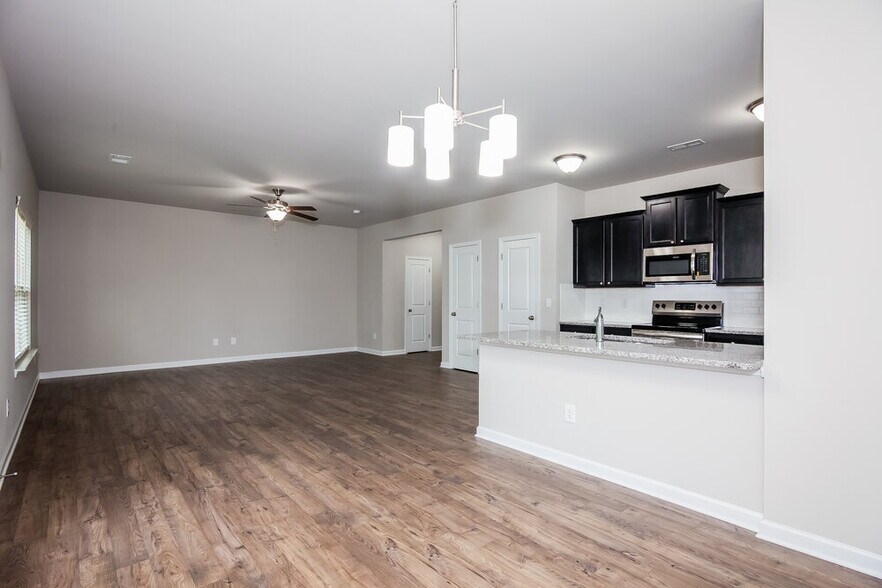 Building Photo - 6506 Karenstone Dr
