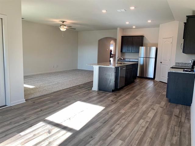 Building Photo - 612 Aqueduct Dr