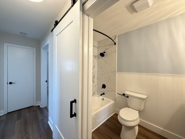 Building Photo - 2323 Frederick Dr