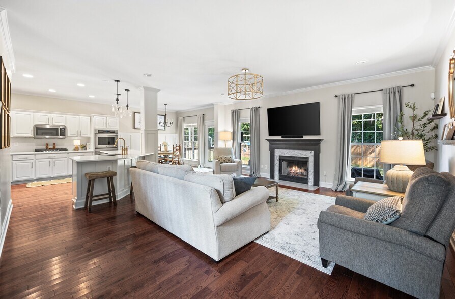 Building Photo - 6428 Holly Trace Ct