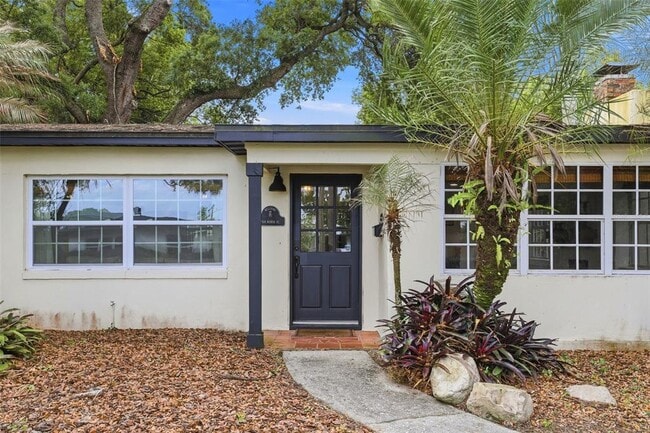 Building Photo - 2518 Weber St