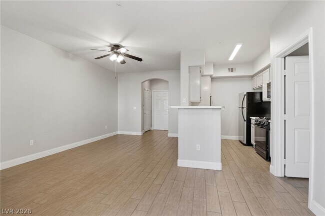 Building Photo - 7143 S Durango Dr