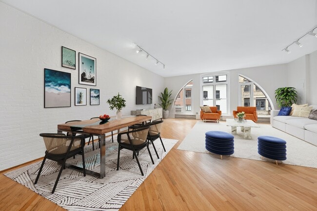 Building Photo - Desirable & Rare Tribeca Live/Work Loft!