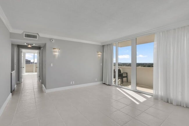 Building Photo - 1200 S Ocean Blvd