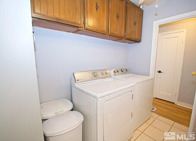Building Photo - 50 Mayberry Dr
