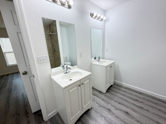 Building Photo - BEAUTIFUL 3 BD/2BA Home in Ocala!!!