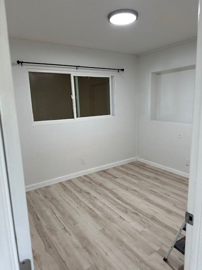 Building Photo - 895 Lekeona Loop