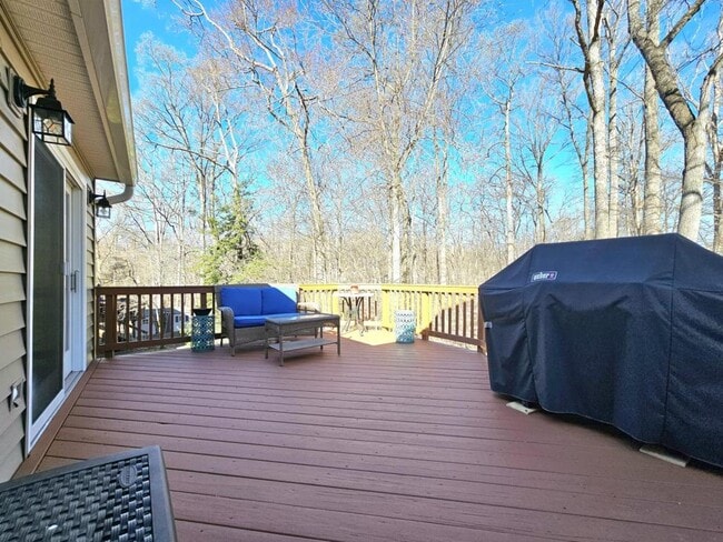 Building Photo - 11930 Cotton Mill Dr