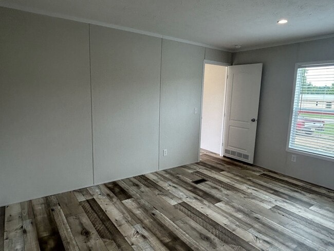 Building Photo - New Home! 3 Bedroom/2 Bath
