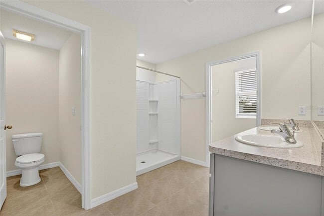 Building Photo - 3288 Silver Date Dr