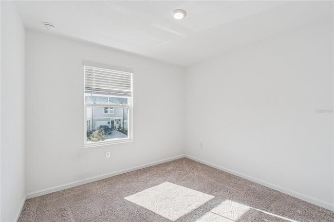 Building Photo - 5931 Chestnut Grv Pl