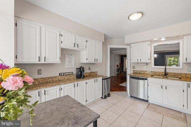 Building Photo - 12695 Wimbley Ln