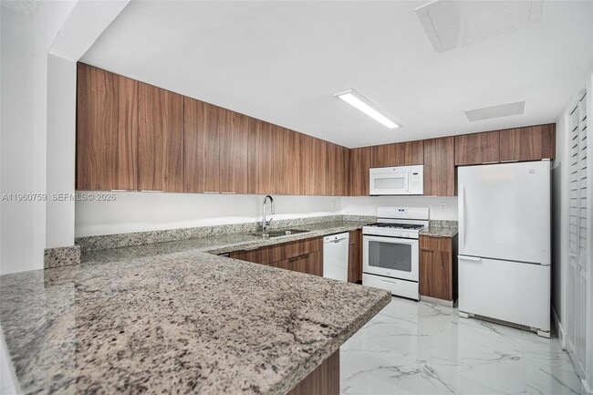 Building Photo - 7074 SW 114th Pl