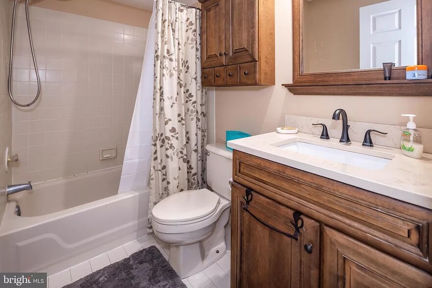 Building Photo - 314 American Eagle Ct
