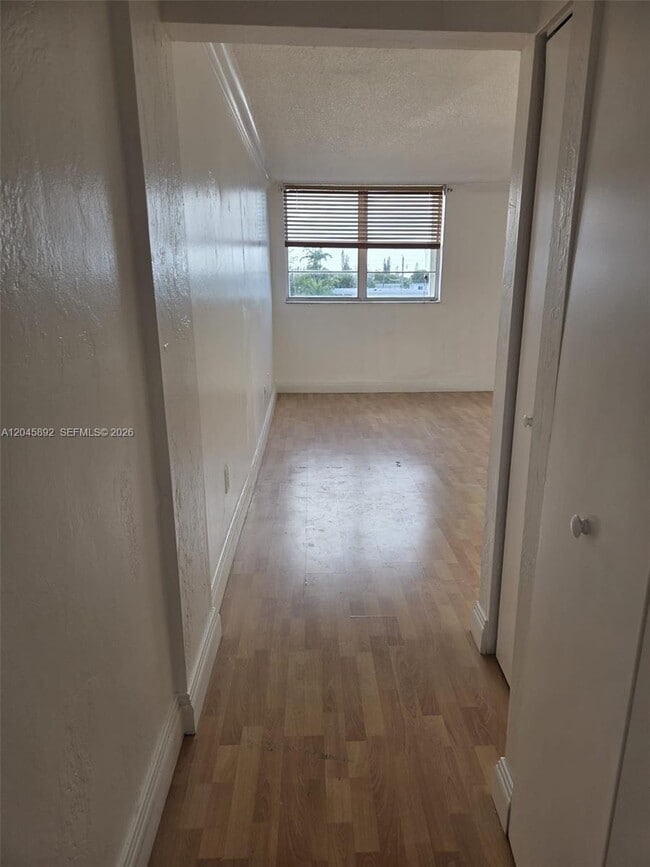Building Photo - 7900 Tatum Waterway Dr