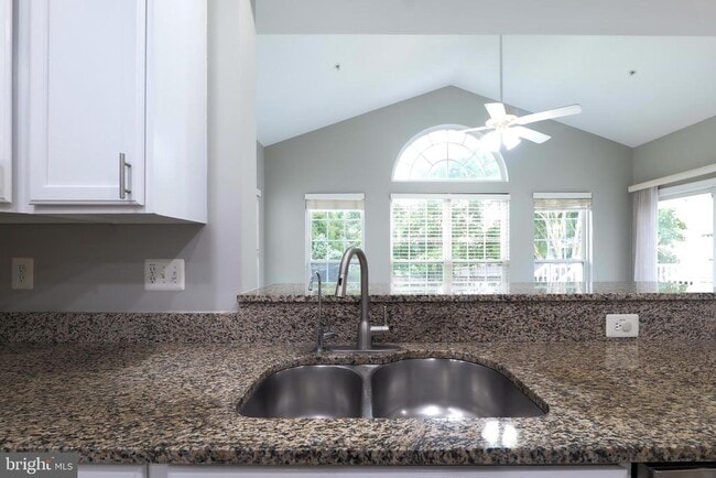 Building Photo - 7709 Killbarron Dr