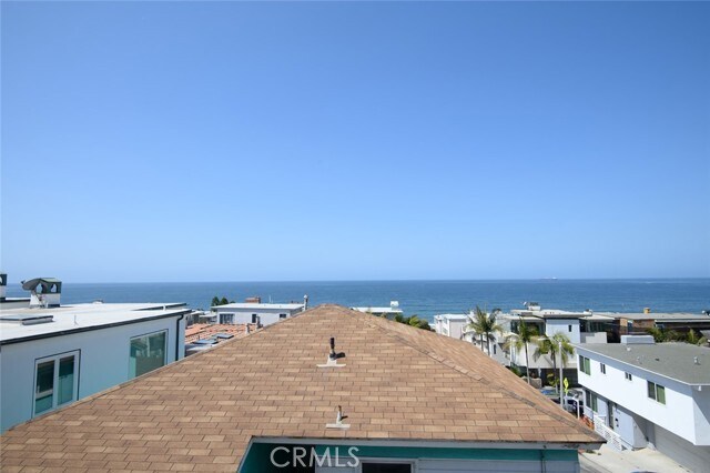 Building Photo - 216 23rd St