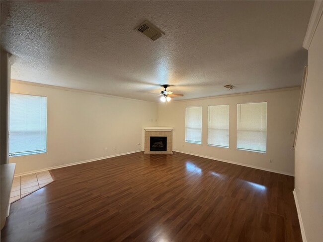 Building Photo - 18506 Carousel Creek Ct
